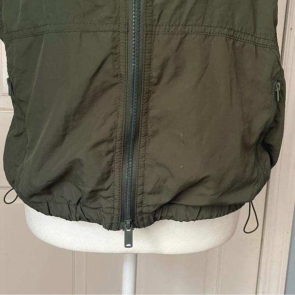 Free People Movement Packable Running Vest Army Size XS Cropped Athleisure - Picture 5 of 13